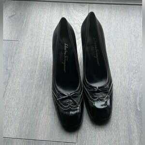 Black Salvatore Ferragamo vintage ballet heels